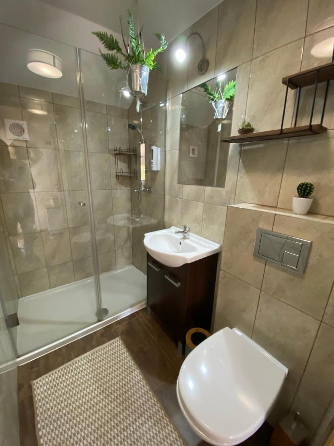 Domek Inosasino Z Basenem I Sauna Экстерьер фото