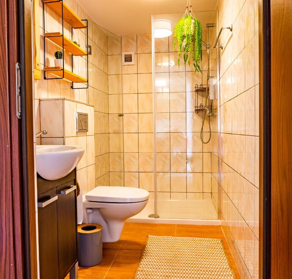 Domek Inosasino Z Basenem I Sauna Экстерьер фото