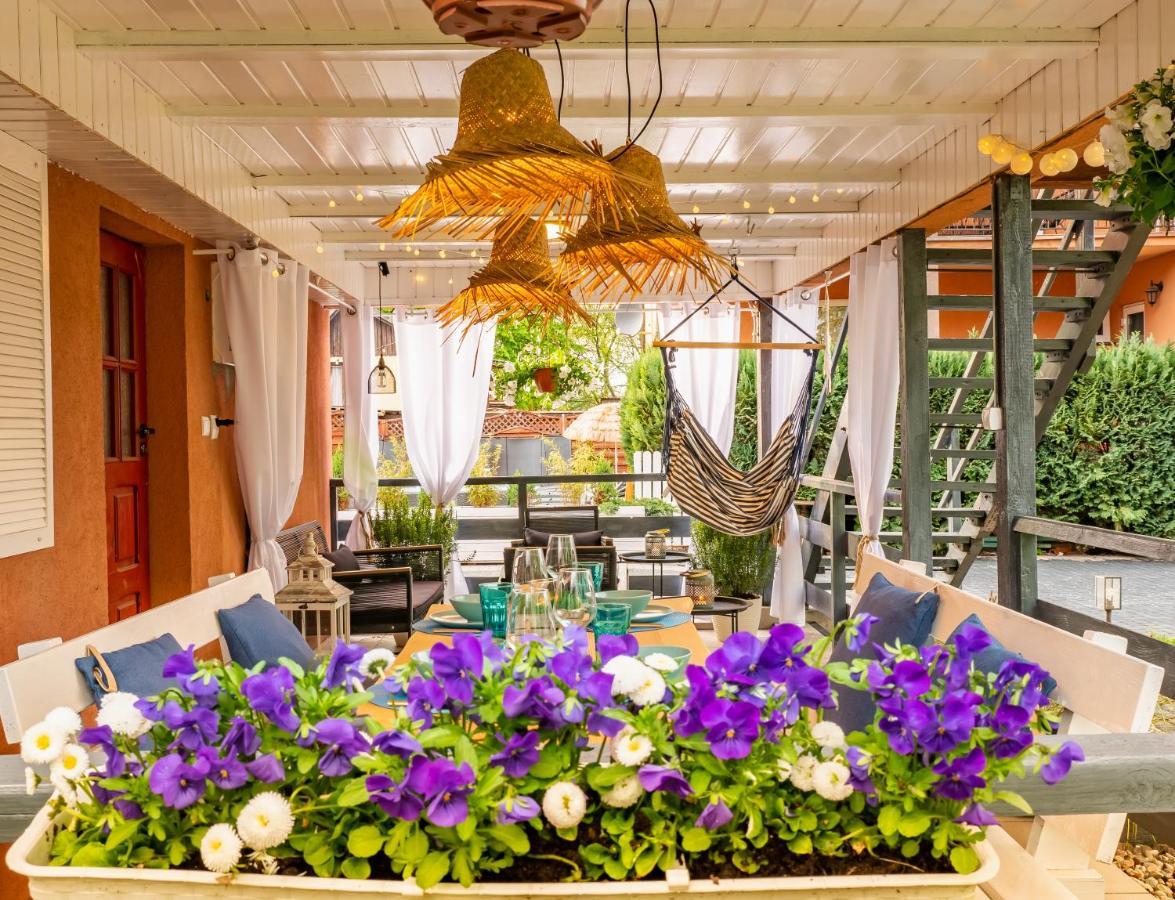 Domek Inosasino Z Basenem I Sauna Экстерьер фото